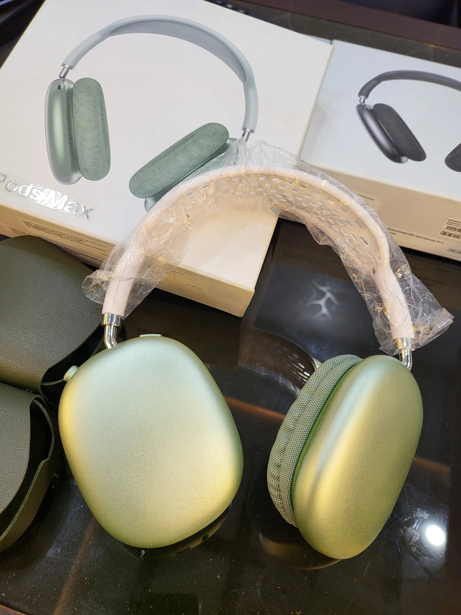 AIRPOD PRO MAX - TaraRani