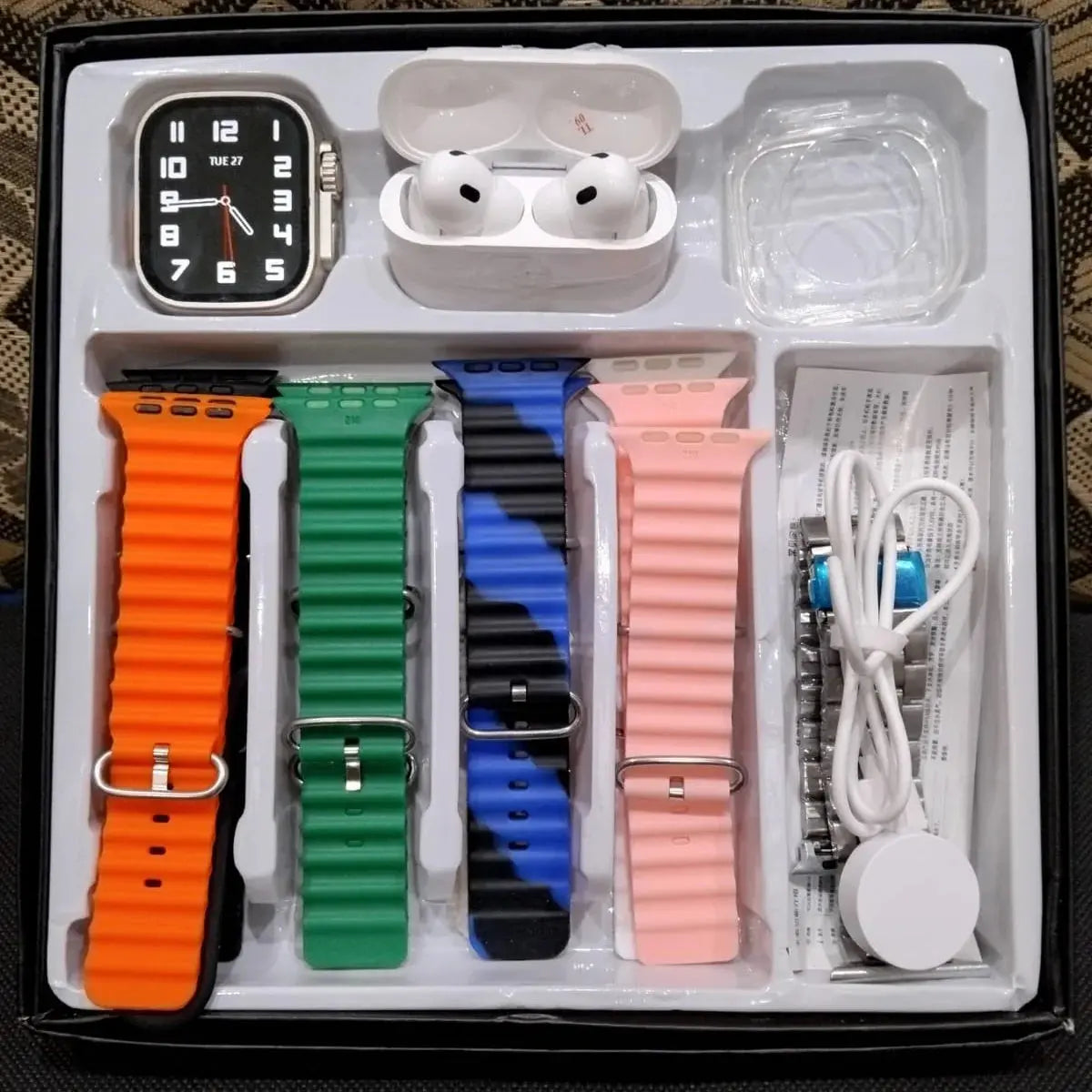 LATEST ULTRA 10 IN 1 SMARTWATCH WITH CASE AND EARBUDS TaraRani
